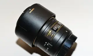Tamron AF 90 mm f/2,8 SP Di Macro pro Nikon