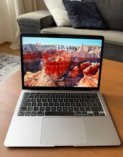 CTO MacBok Air 13" M1 16GB / 512GB / 87% baterie