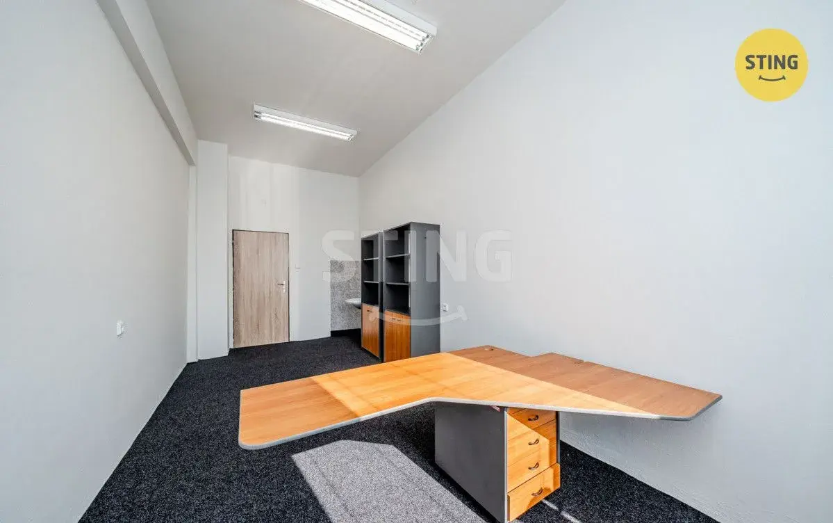 Pronájem kanceláře od 13 m² , 135117
