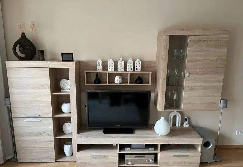Obývací stěna dubová - pěkný stav