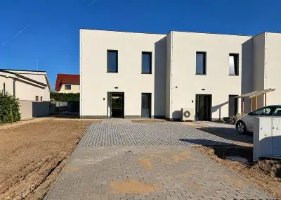 Prodej rodinného domu 5+kk s pozemkem (437 m²), ul. Syrovick