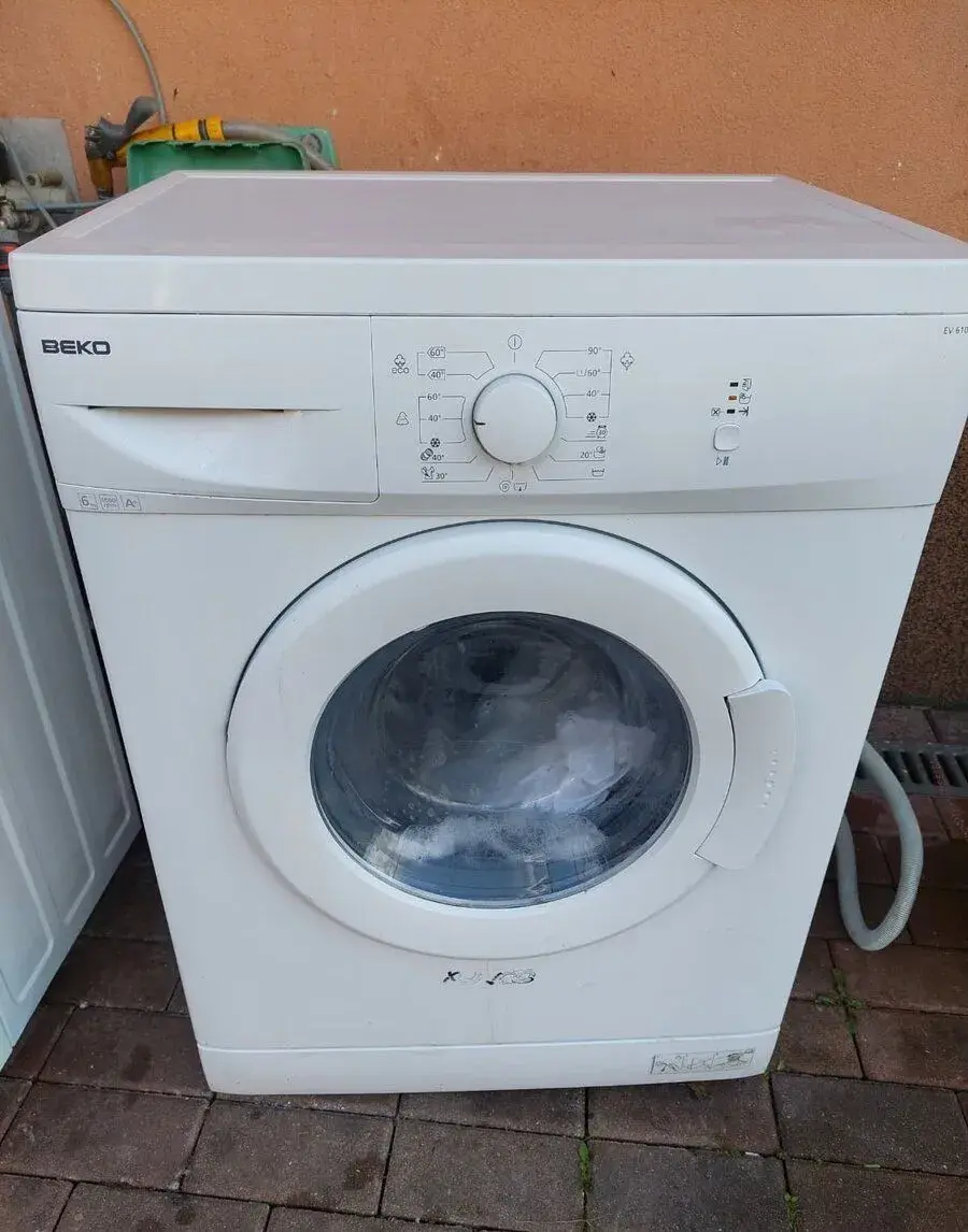 Pračka BEKO EV 6102. Informace: Prosím jen telefonicky