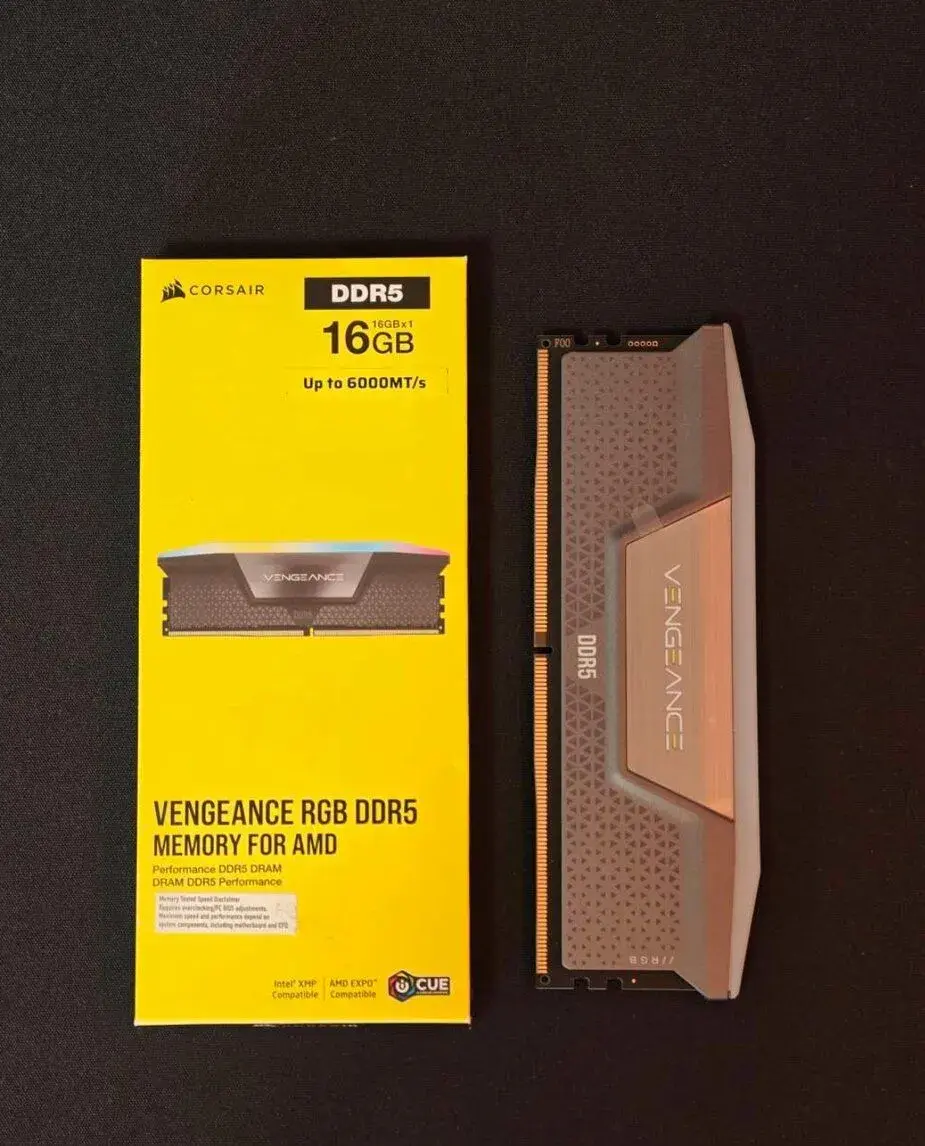 Corsair Vengeance DDR5 16GB 6000MT/s cl36 RGB