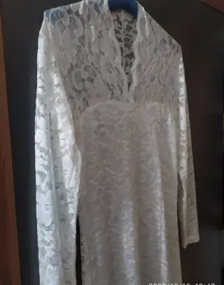 Svatební šaty