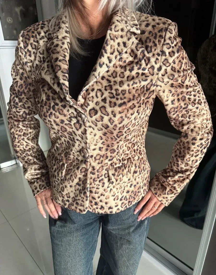 Dámské sako leopardí print