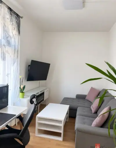 Pronájem, byty/2+kk, 46 m2, Šmídova 833/7, Radvanice, 71600