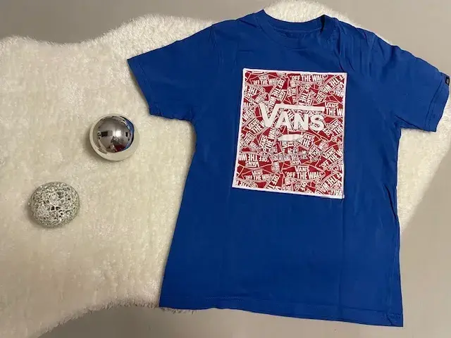 chlepecké triko VANS (8-10) a GANT (15let)