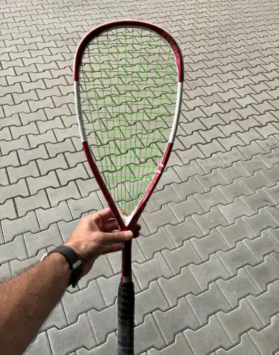Raketa na squash Wilson pouzita Zlin
