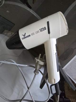 Fén na vlády Condor Air Line 1250