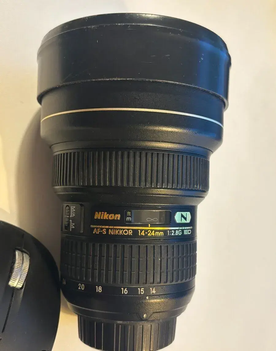 Nikon AF-S 14-24 2.8G ED - velmi dobrý stav - 11500 Kč