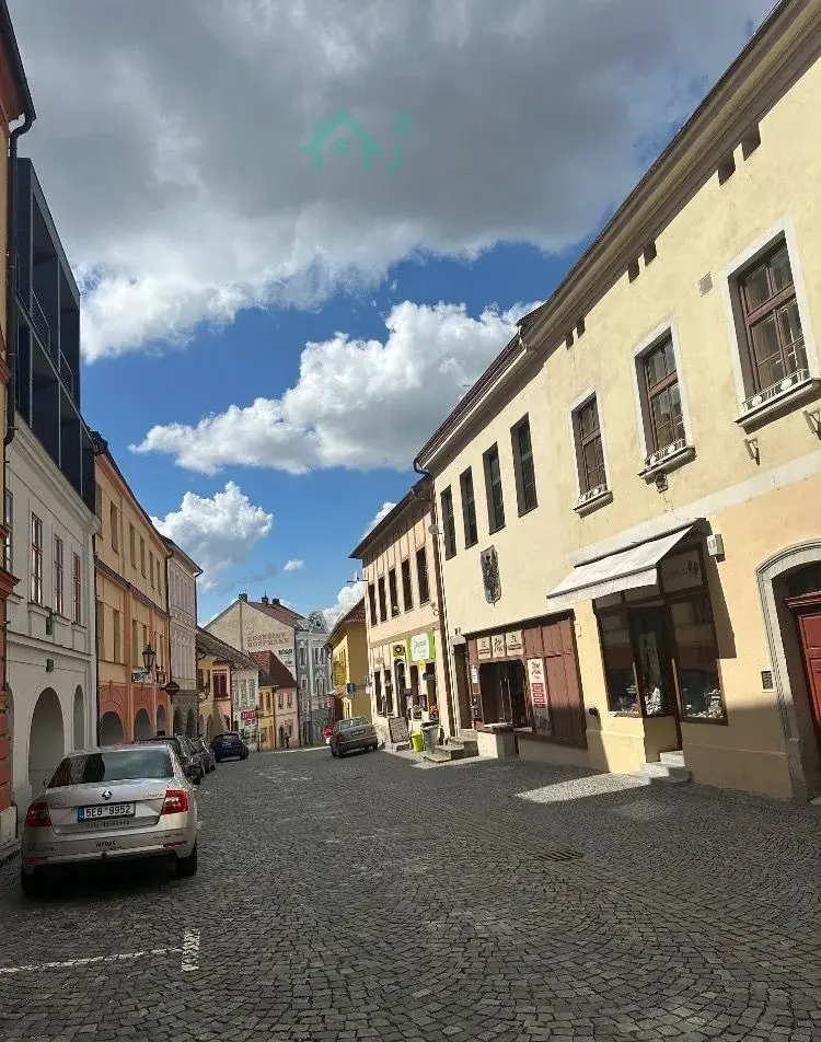 Pronájem, komerční prostory, 120 m2, Chrudim, ul. Štěpánkova