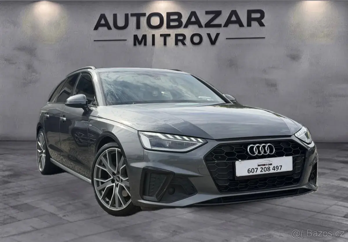 Audi A4 – 211 115 km
