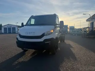 Iveco DAILY – 2016, 333 017 km