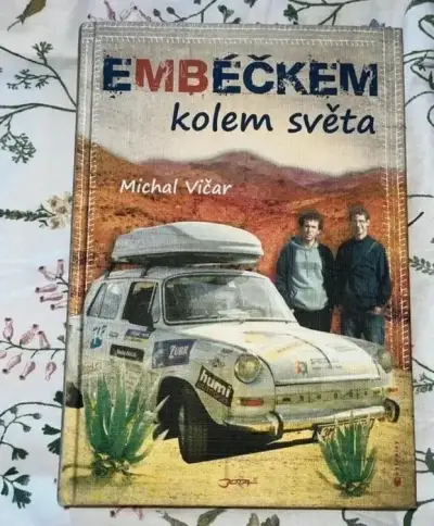 kniha Embéčkem kolem světa