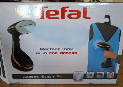 Napařovač oděvů Tefal Access Steam Care DT9100