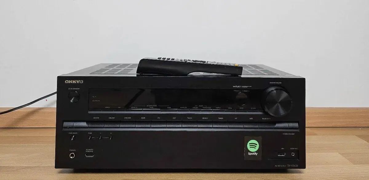 Onkyo TX-NR636 / Wi-Fi / Bluetoot / Dolby Atmos