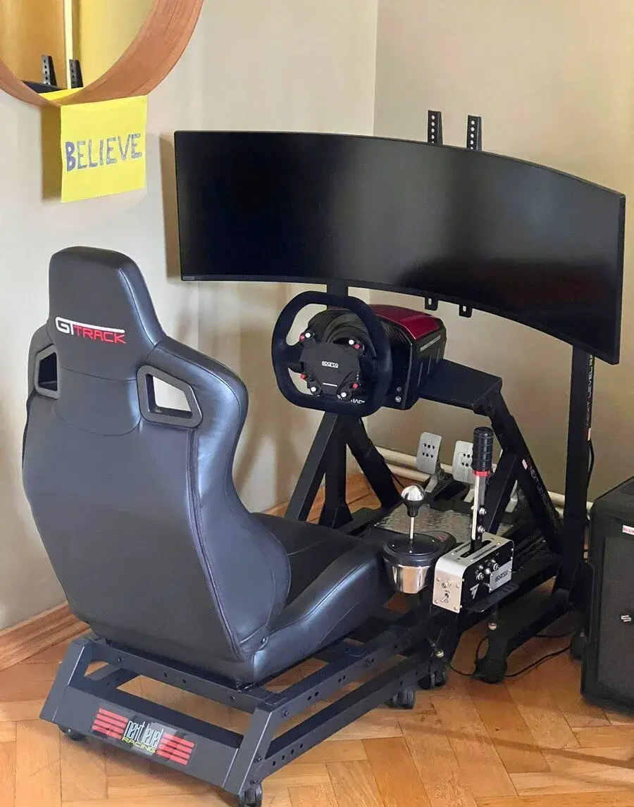 Kompletní sim racing sestava + 49" Samsung Odyssey Neo G9