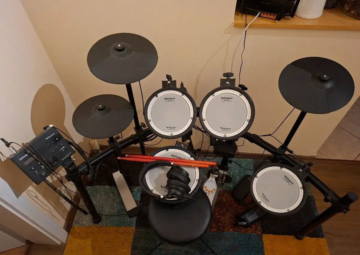Roland TD-07