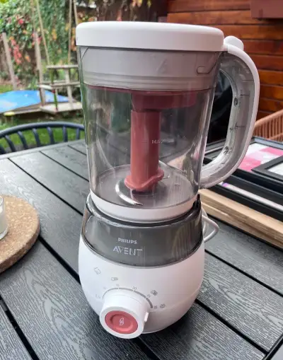 Parní hrnec a mixér Philips Avent