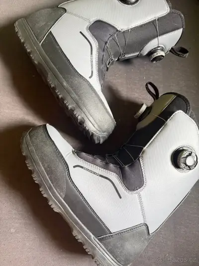 Snowboardové boty
