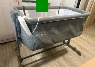 Cestovní postýlka