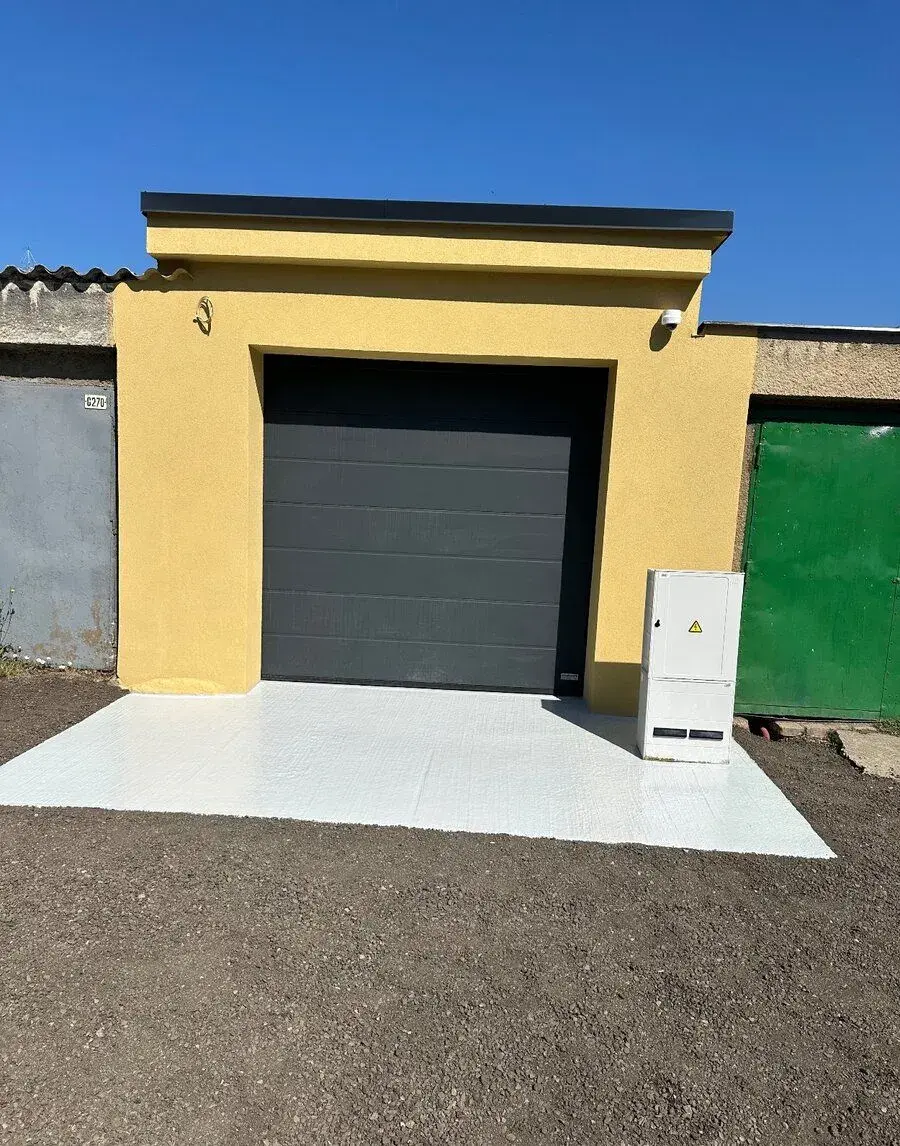 Prodej nově postavené garáže 18 m² – Stříbro