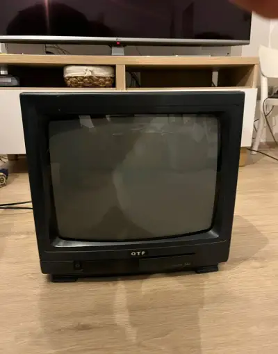 Televizor OTF