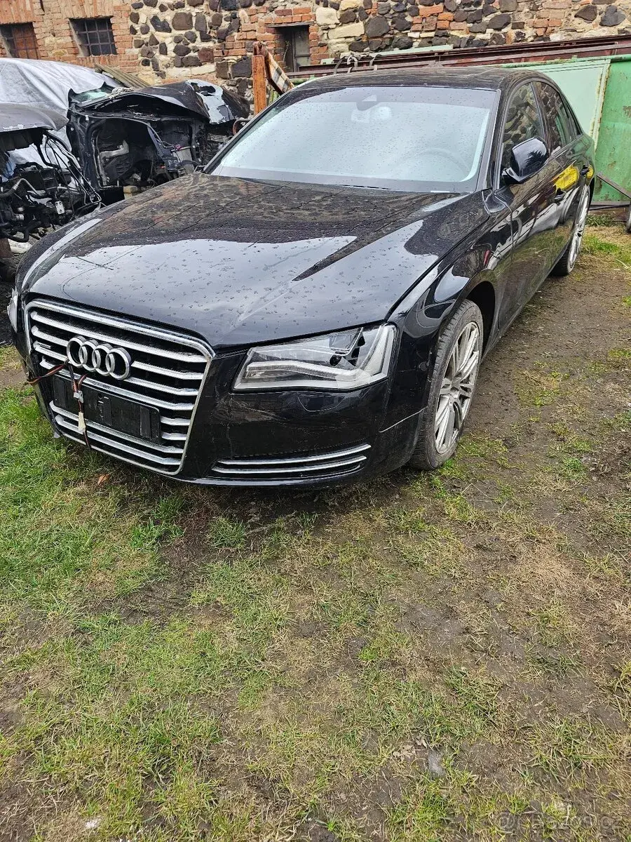 Audi a8