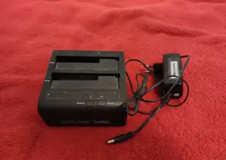Dokovací stanice dvojitá pro disk 2.5-3.5 SATA - USB2.0 - eS