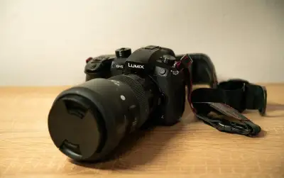 VIDEO SET Lumix GH5 + Sigma 18-35mm f/1.8 + VILTROX + Gimbal