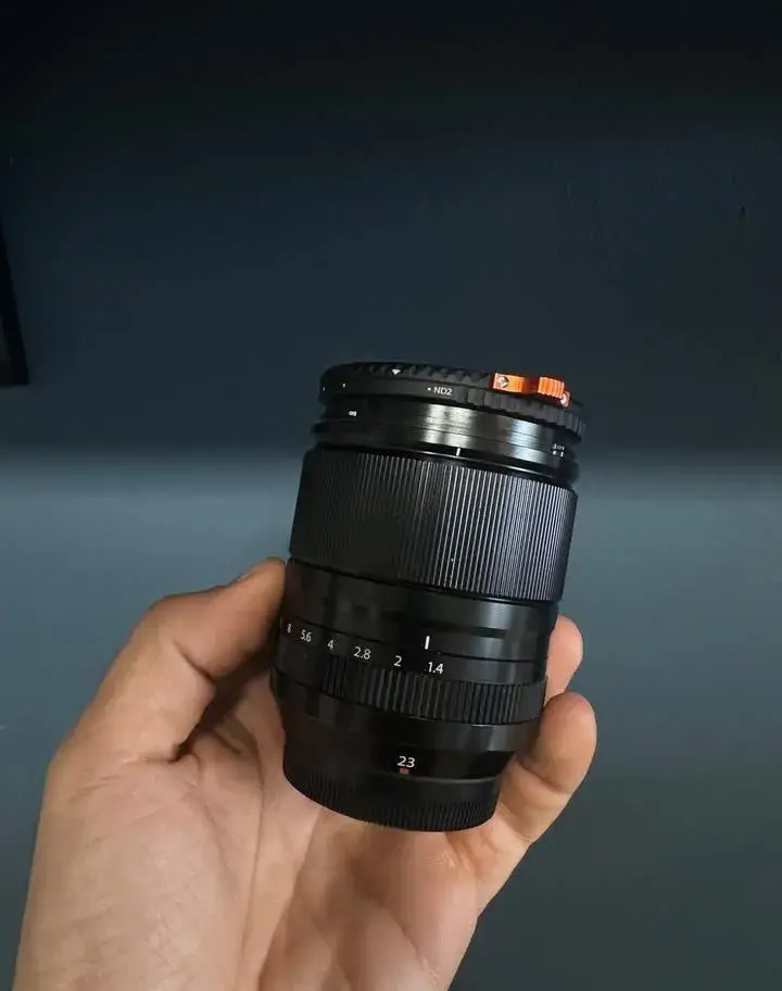 Fujinon XF 23mm f/1.4 R LM WR + variabilní ND filtr K&F