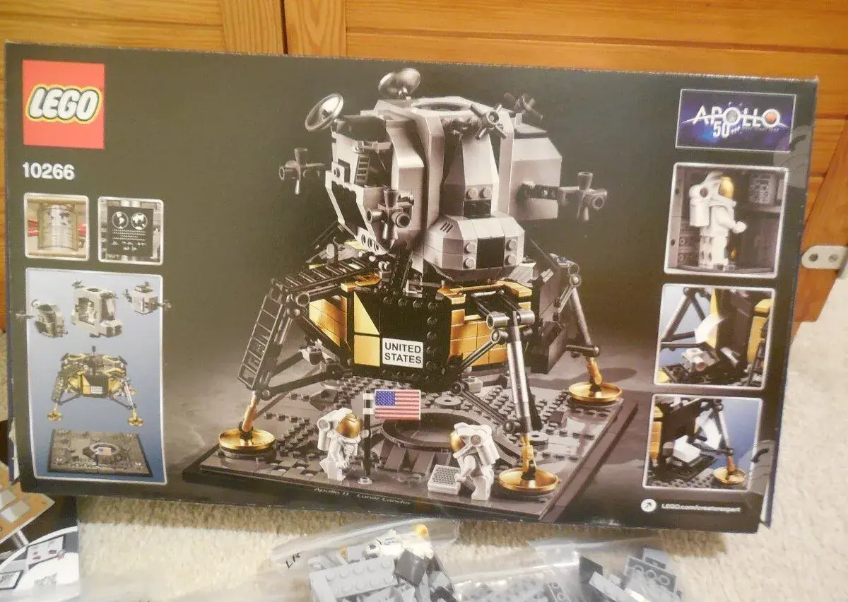 LEGO 10266 NASA Apollo 11 Lunar Lander
