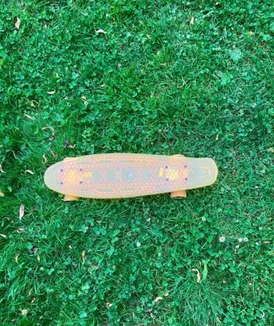 Svítící pennyboard