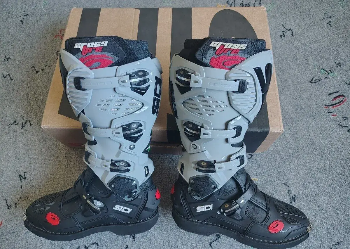 MX body SIDI CROSSFIRE3 vel.44