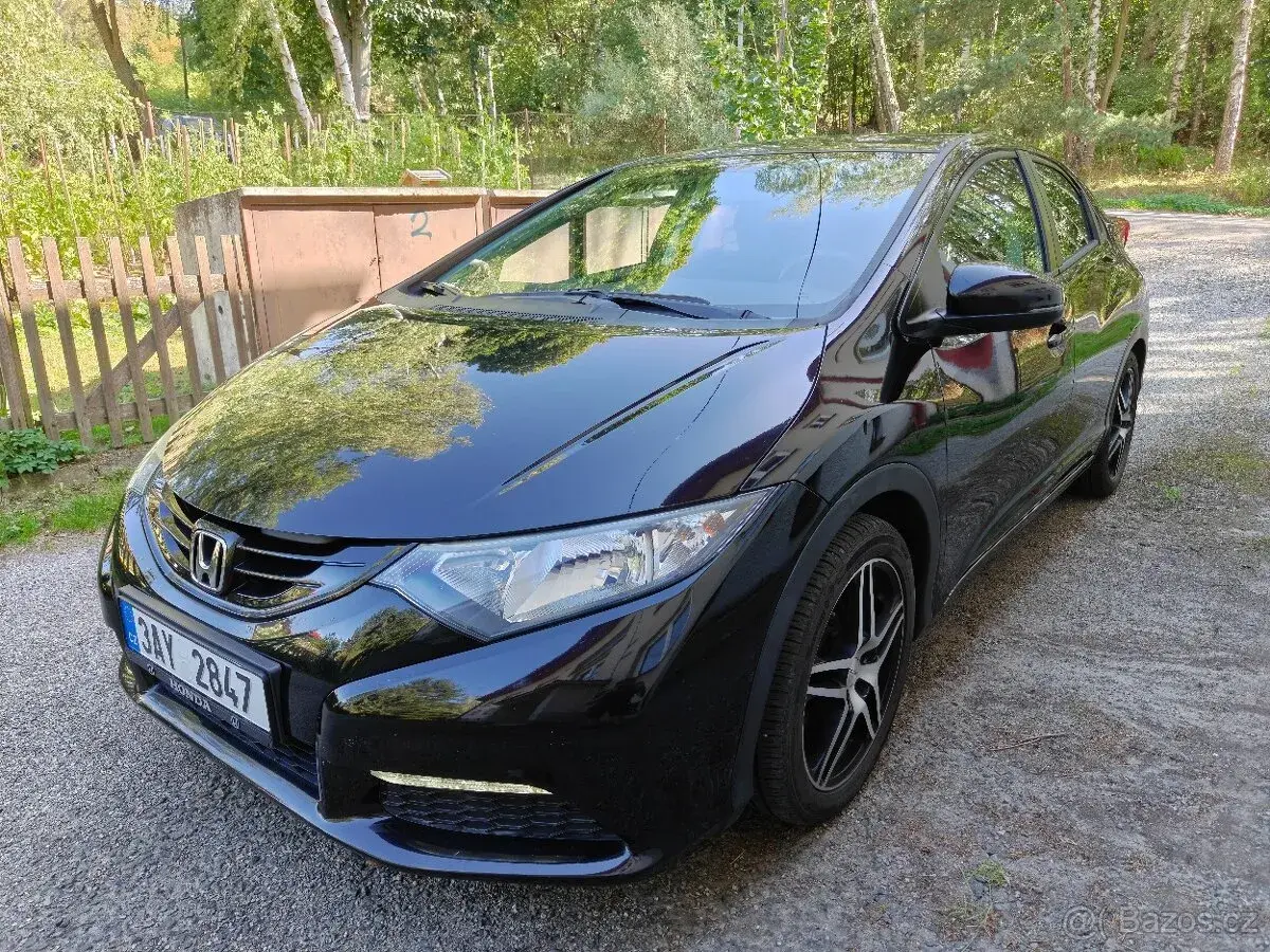 Honda Civic – 2014, 2 500 km