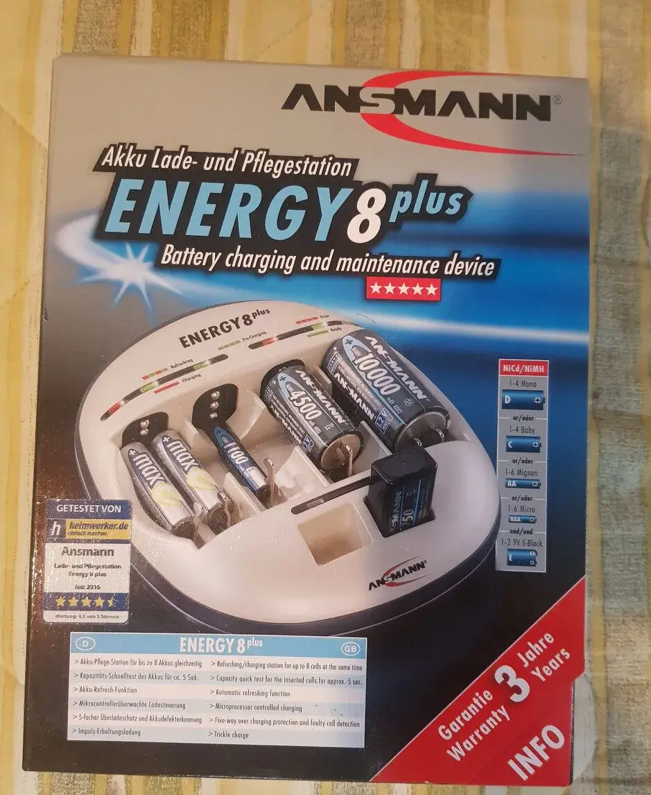 Ansmann Energy 8 Plus nabíječka baterií NiCd NiMH