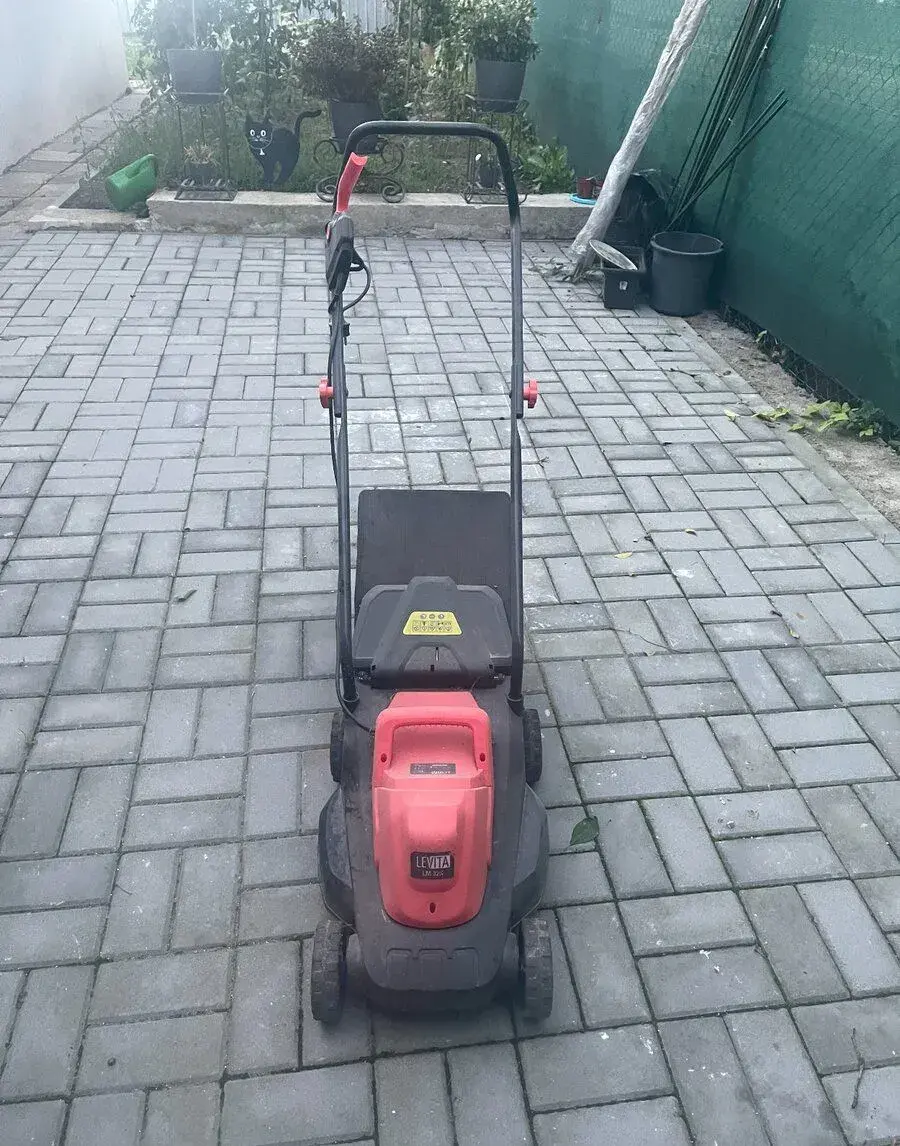 Sekačka na trávu