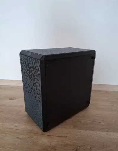 Cooler Master PC skříň – černá