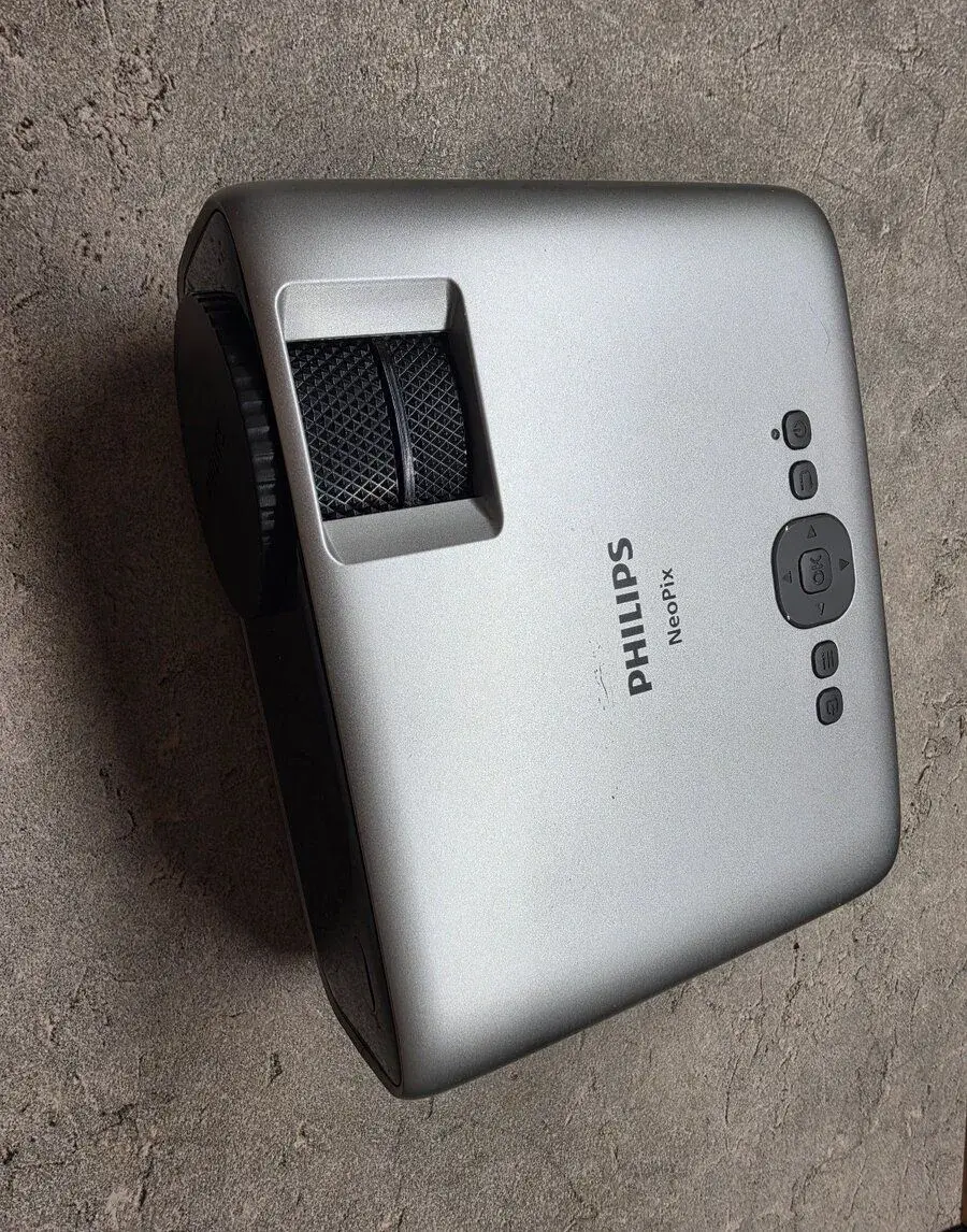 Philips NeoPix Ultra One projektor, nativní Full HD