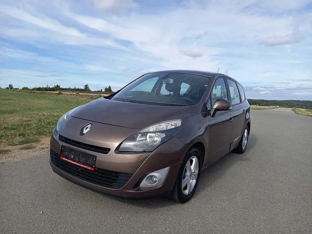 Renault Grand – 147 000 km