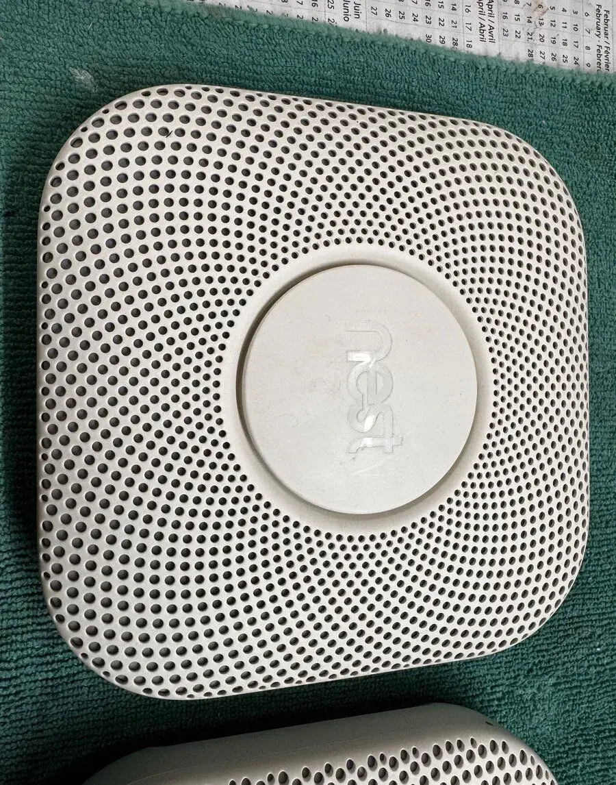 NEST/Google senzor kouře
