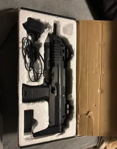 Airsoft R4-M AEP – NOVÝ, kovové tělo, výprodej