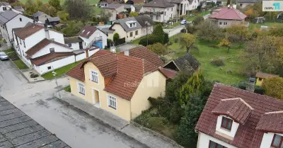 Prodej rodinného domu 137m2, s pozemkem 1331m2, Horní Cereke