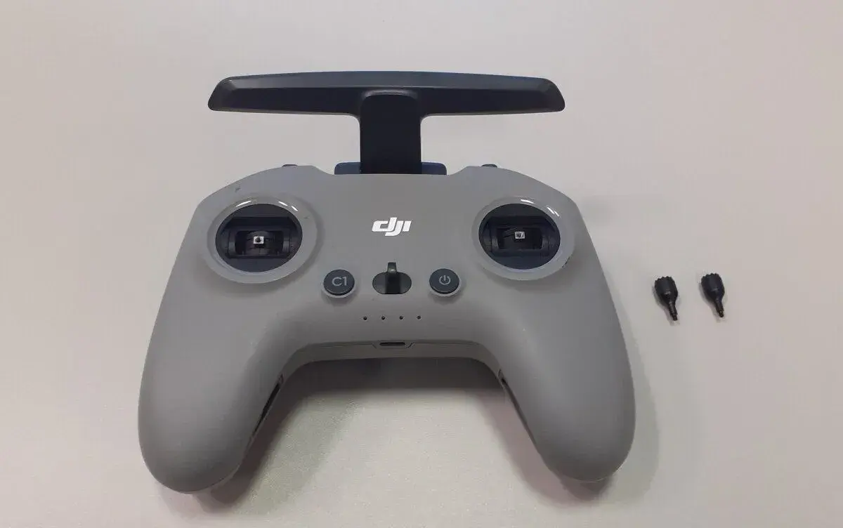 DJI FPV Remote Controller 2