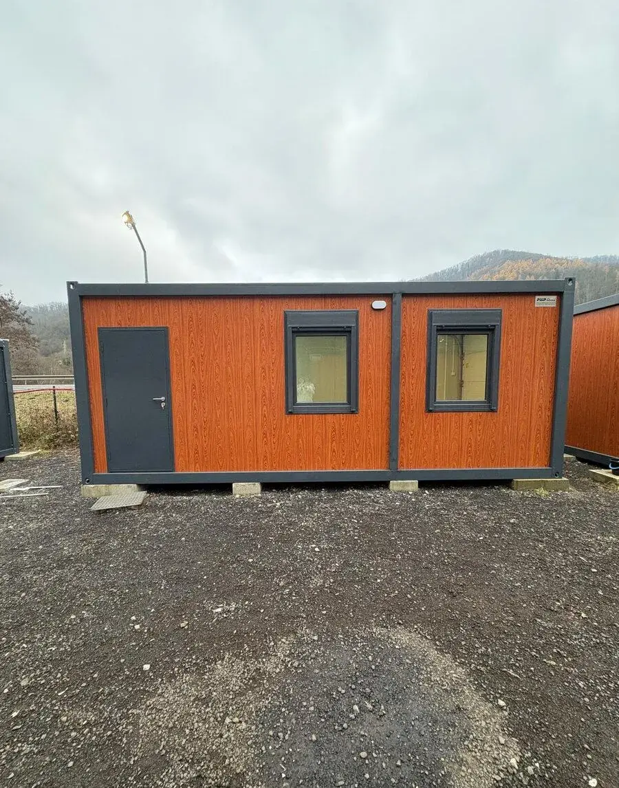 Garážový kontejner PMP 3x7 s el. vraty