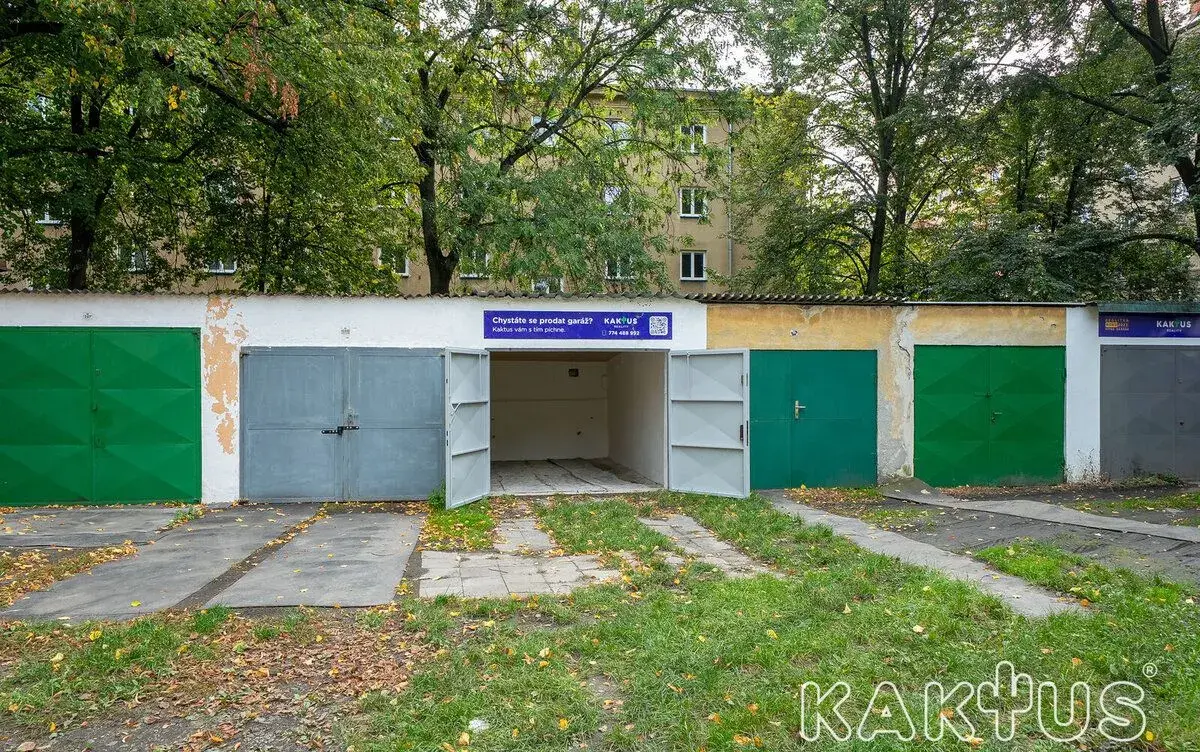 Prodej zděné garáže, 16 m², Ostrava – Poruba, Hlavní třída