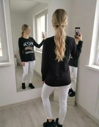 Dámské černé tričko s potiskem - M - M/L