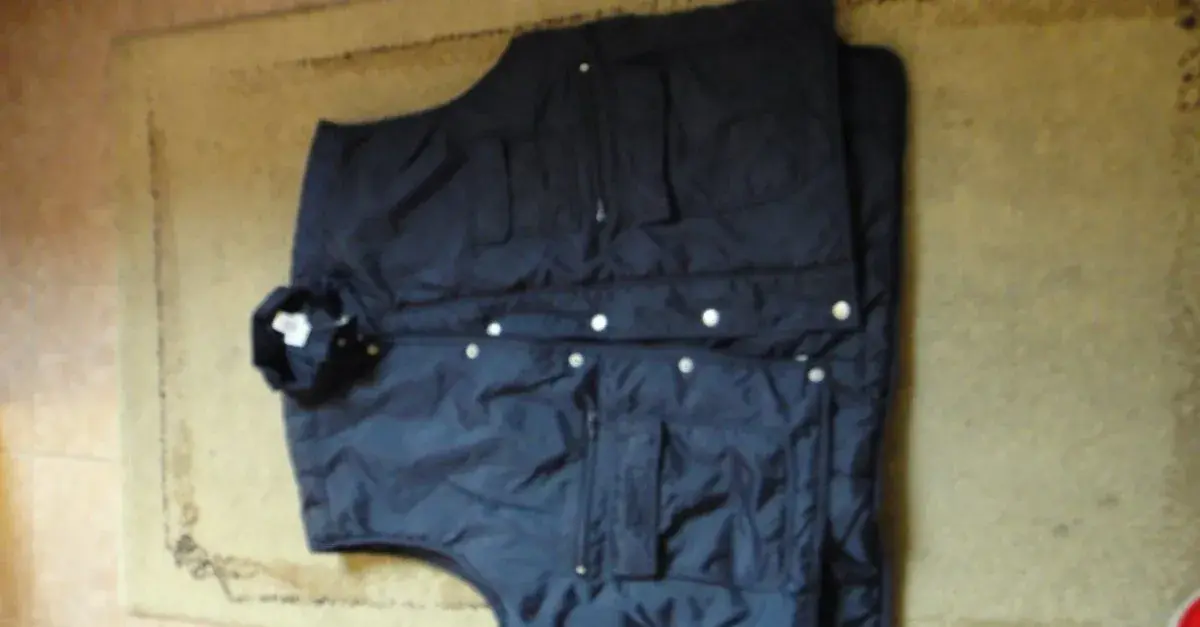 Vesty vyteplené XXL, M