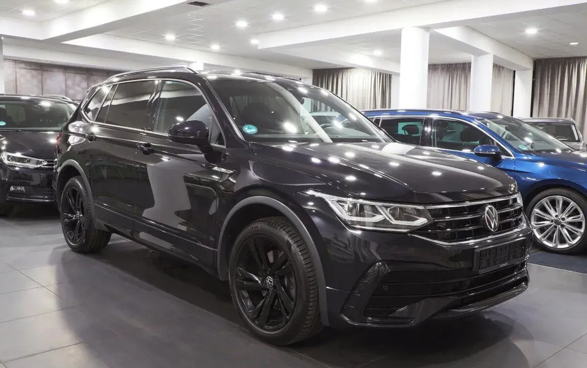 Volkswagen Tiguan – 2022, 102 654 km