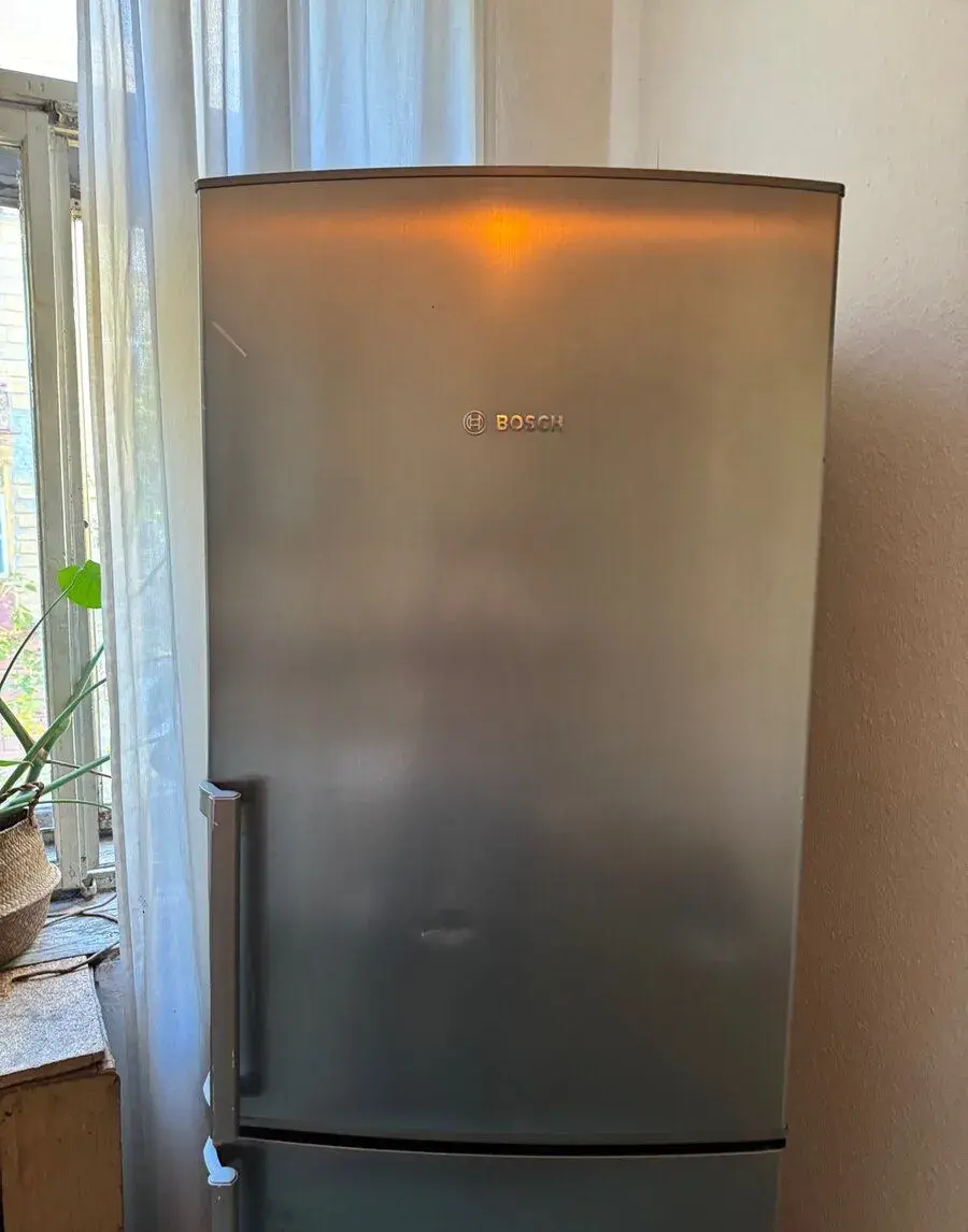 Lednice Bosch No Frost s mrazákem